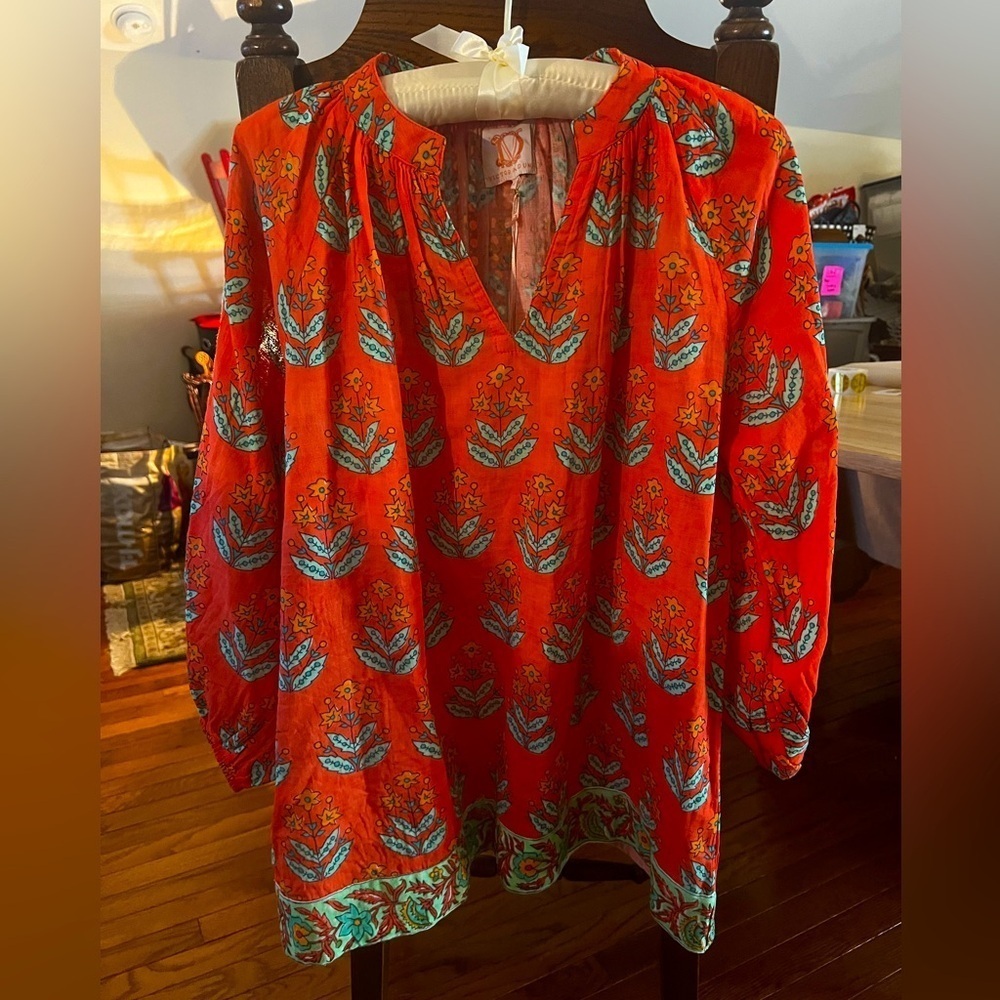 VICTORIA DUNN NWT BEAUTIFUL SUMMER BLOUSE SIZE L NWT